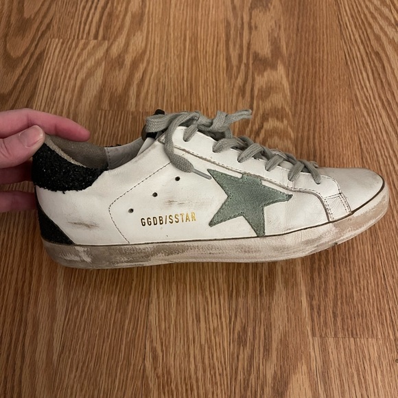 Golden Goose Super Star sneaker with mint star and black glitter.  Size 39. - Picture 4 of 6